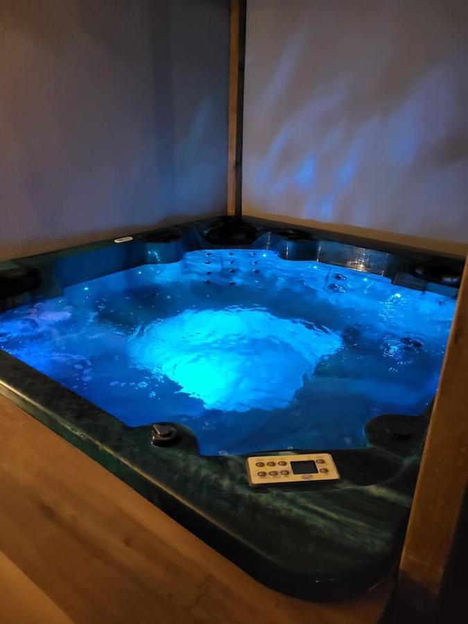 Appartement Jacuzzi Нарбонн Екстер'єр фото